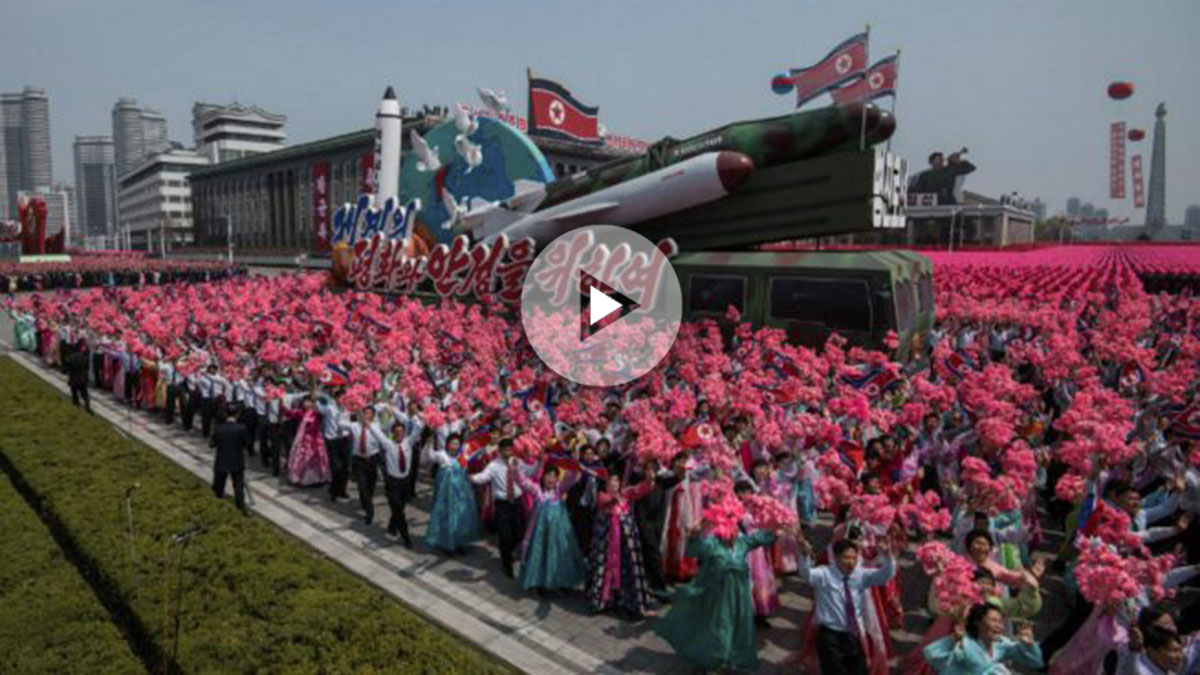 Corea del Norte celebra el aniversario del nacimiento del abuelo del actual líder norcoreano Kim Jong-un. Foto: AFP