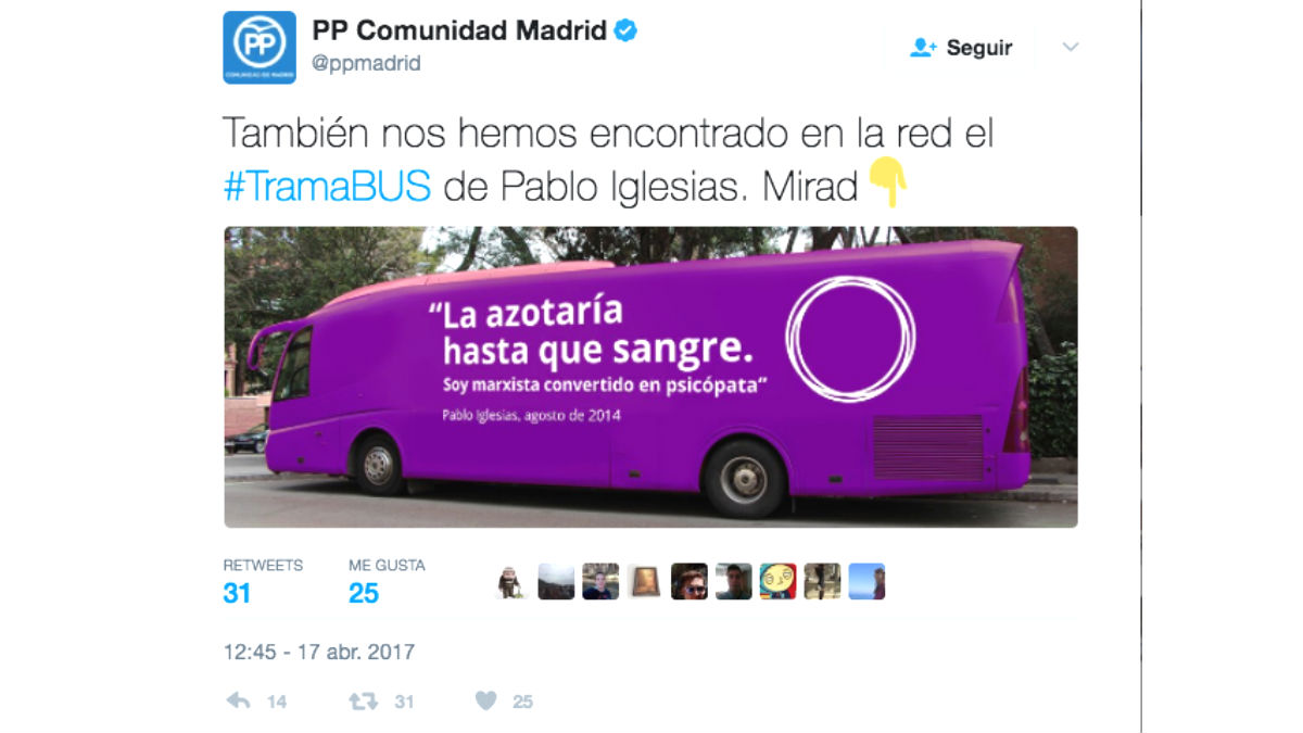 El tuit con el que el PP ha respondido a Podemos por su ‘Tramabús’ (Foto: Twitter)