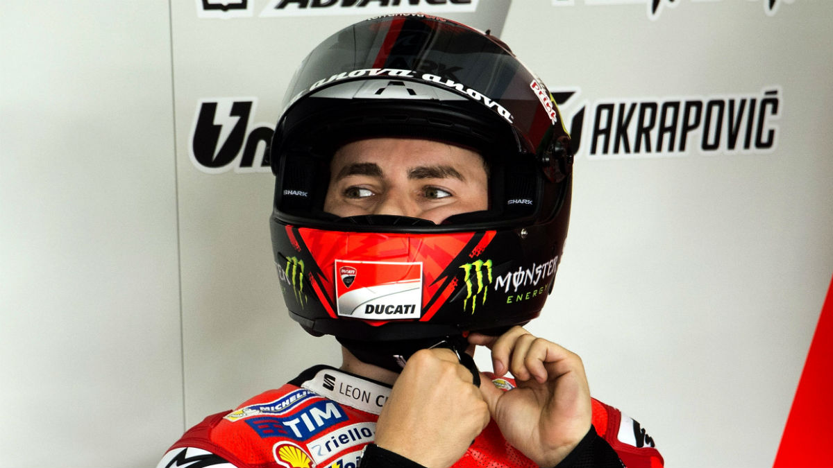 A pesar de los malos resultados con los que ha comenzado la temporada, Jorge Lorenzo no pierde la esperanza de mejorar su rendimiento con la Ducati. (Getty)
