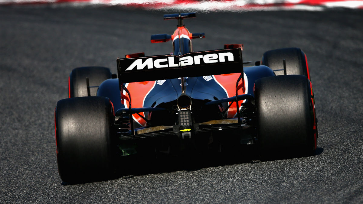 El MCL32 de McLaren-Honda en pista (Getty)