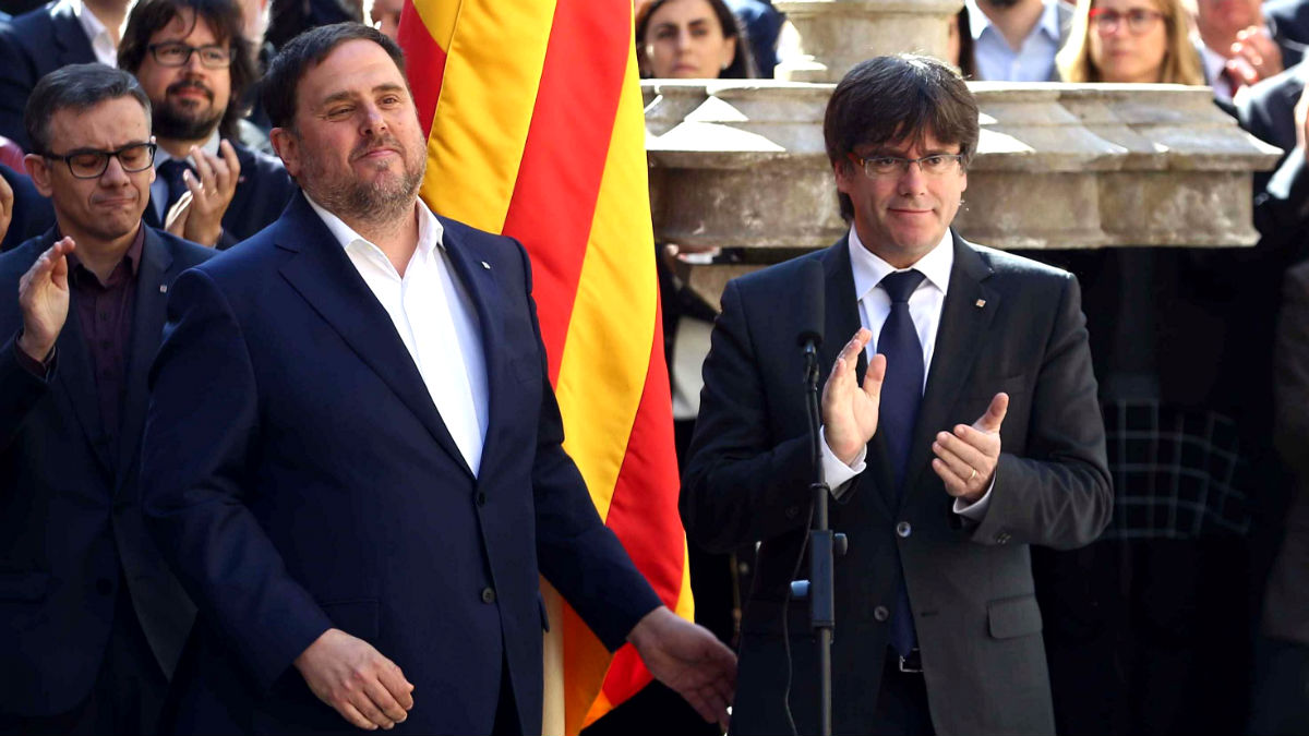 Carles Puigdemont y Oriol Junqueras (Foto: EFE).