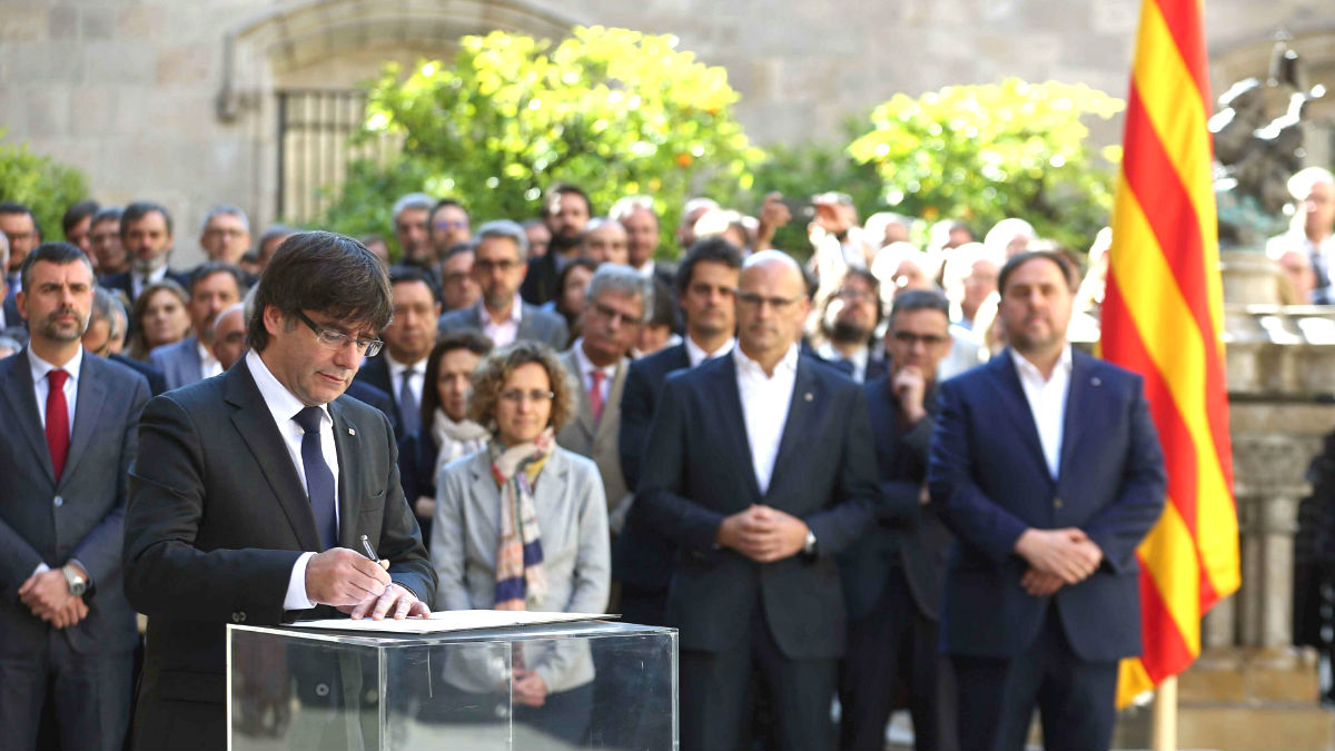 El presidente de la Generalitat de Cataluña, Carles Puigdemont (Foto: Efe)