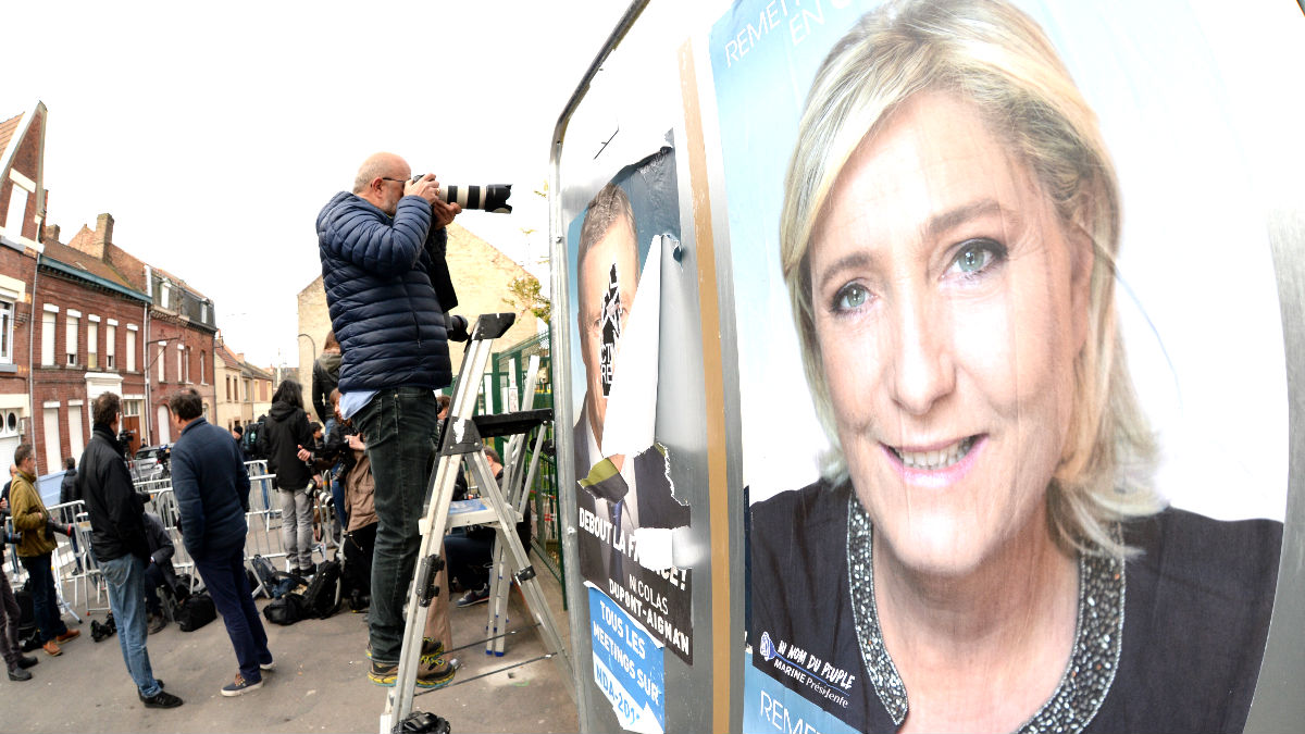 Cartel electoral de Marine Le Pen (Foto: AFP).