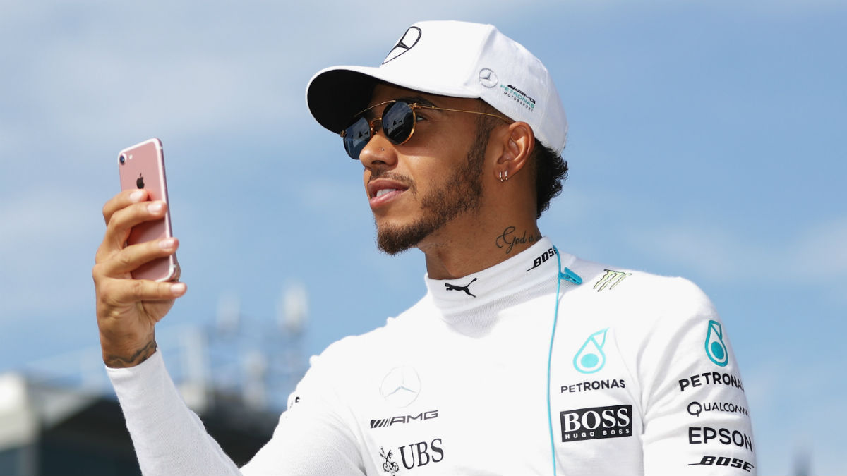 Lewis Hamilton desearía poder pelear por las victorias con equipos como Williams o McLaren antes de que le llegue la hora de retirarse de la Fórmula 1. (Getty)