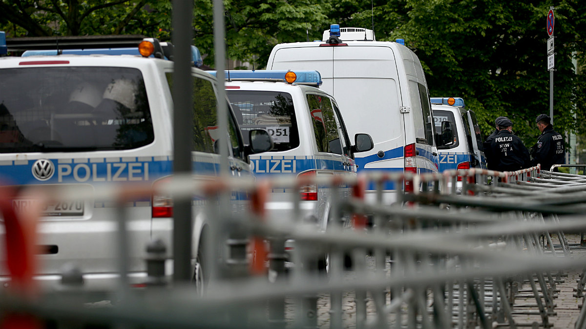 Furgones de la policía alemana (Foto:AFP)