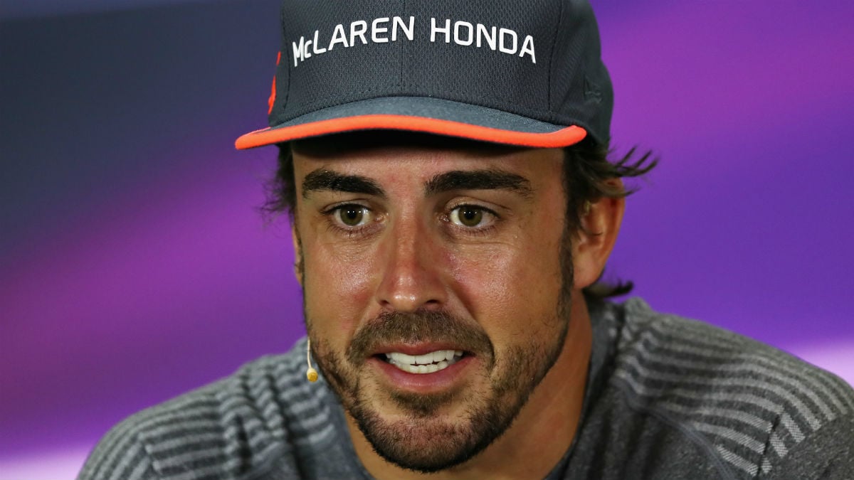 Fernando Alonso ha admitido por primera vez la posibilidad de cambiar de escudería el año que viene en la Fórmula 1. (Getty)