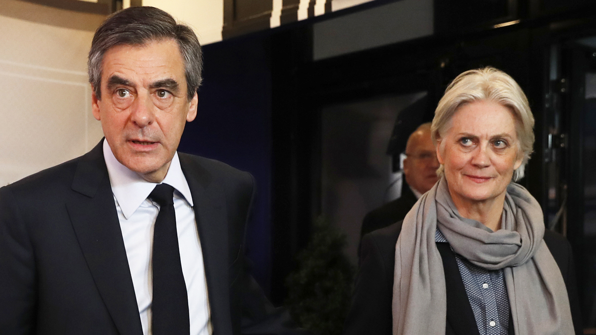 François y Pénélope Fillon. (Foto: AFP)