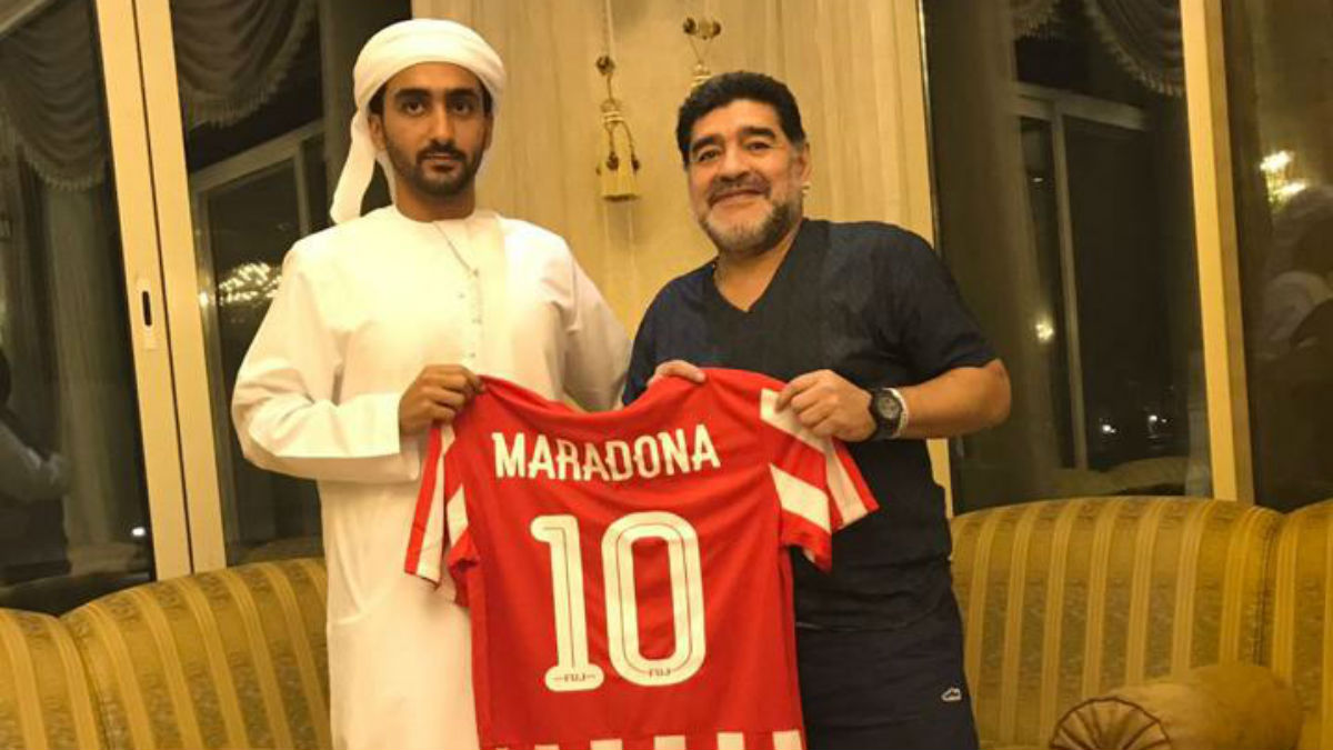 Maradona ha firmado por el Al Fujairah.