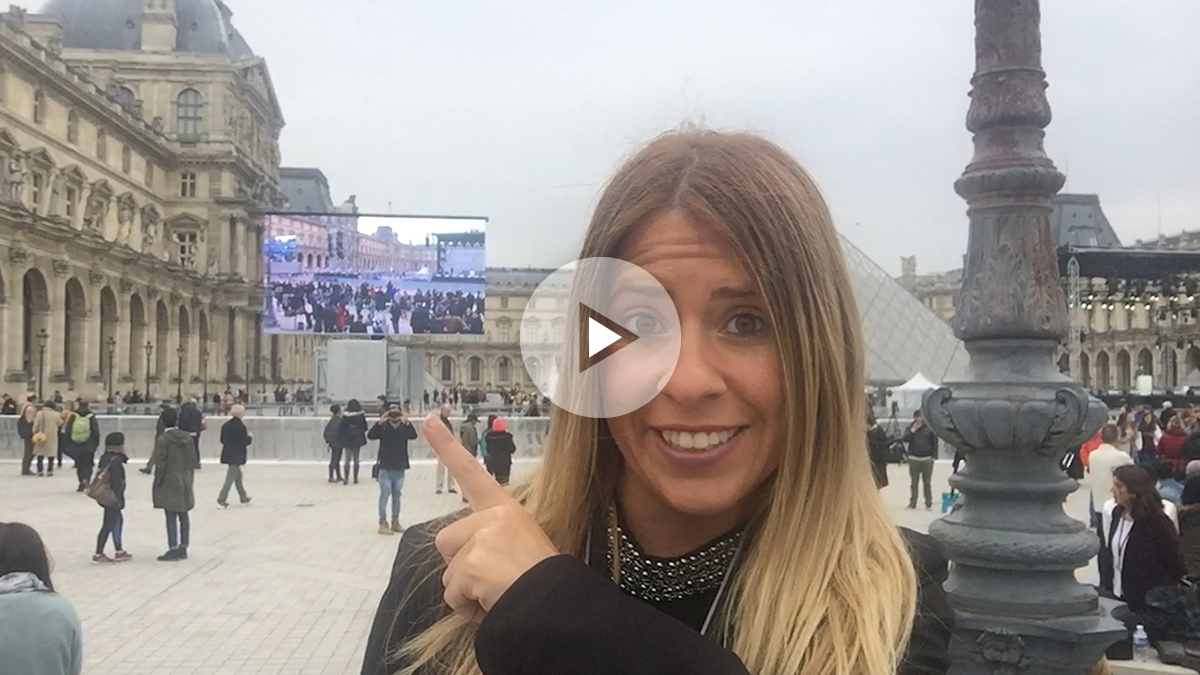 Los simpatizantes de Macron celebran su triunfo antes de conocer el resultado. (Foto: OKD)