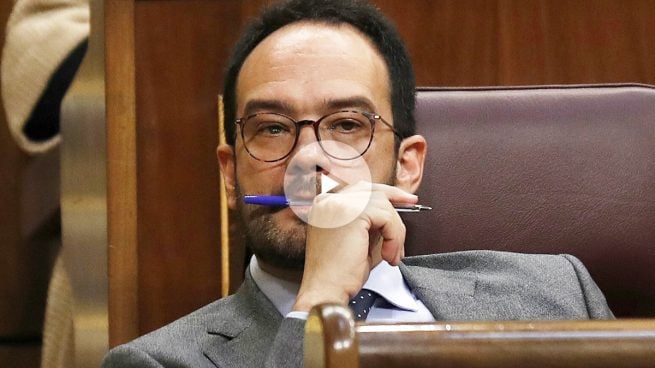 Rajoy cree que el PSOE dejará de presionarle cuando pase su «Pentecostés» del domingo