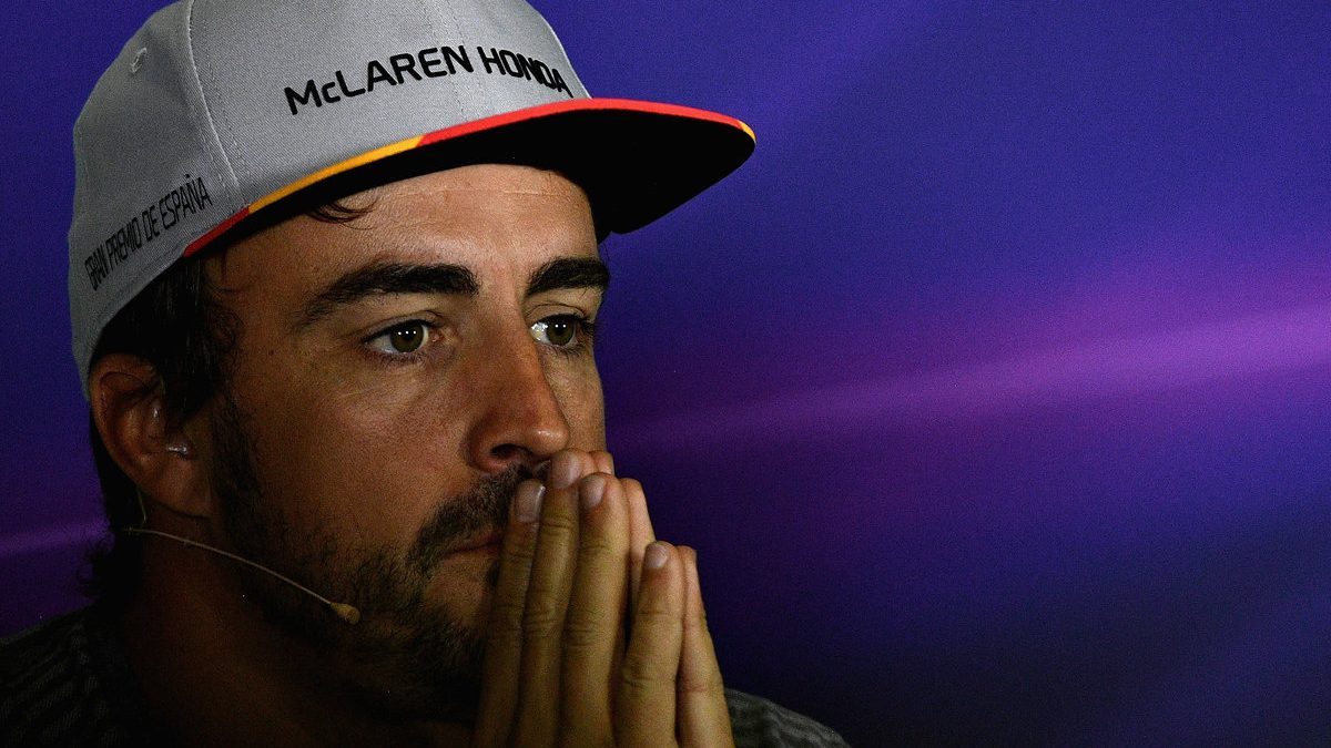 Fernando Alonso en rueda de prensa (Getty)