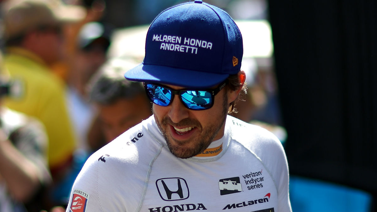Fernando Alonso, durante las 500 Millas de Indianápolis. (AFP)