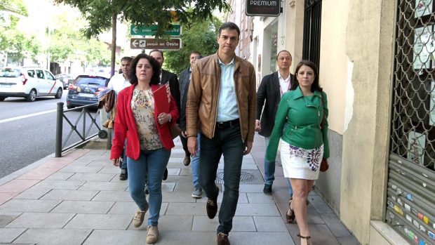 S&aacute;nchez-Psoe-primarias