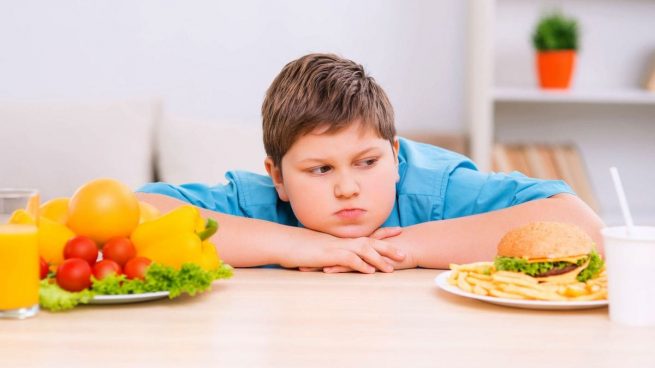 Obesidad infantil: 5 malos hábitos que pueden ser la causa