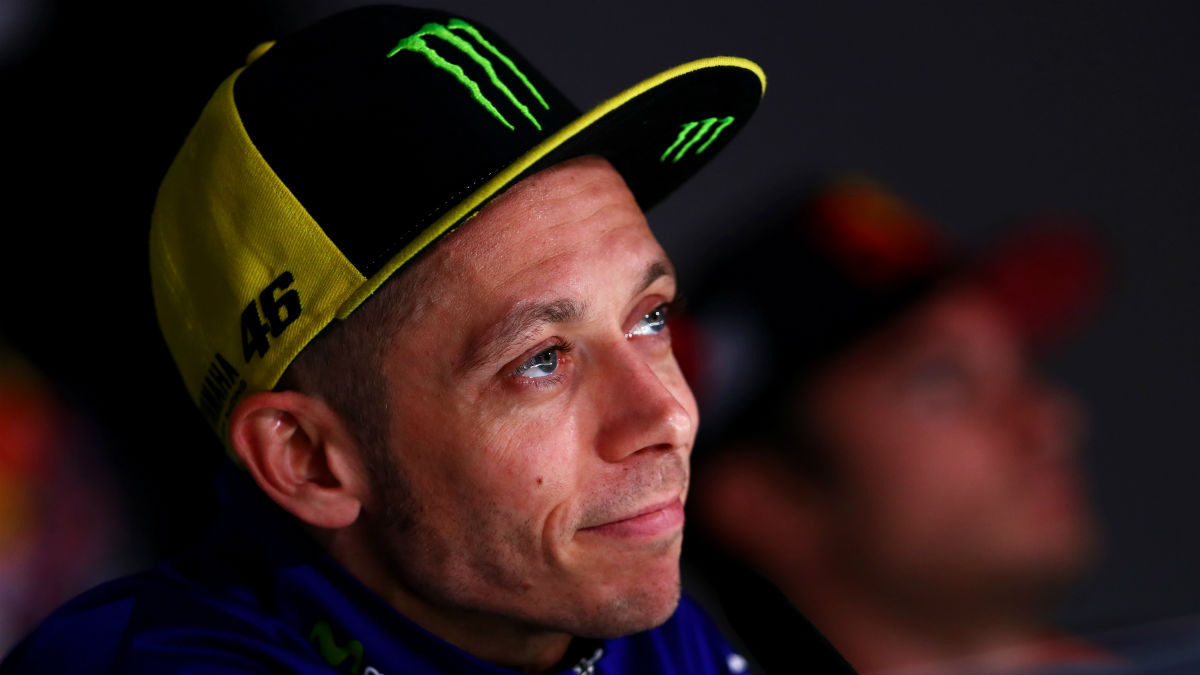 Valentino Rossi competirá en Mugello magullado después de la caída que sufrió mientras hacía motocross como parte de su entrenamiento. (Getty)