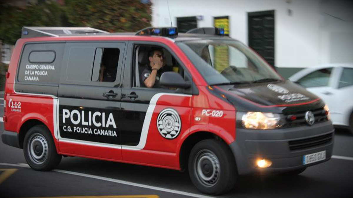 La Policía Canaria ha denunciado a dos padres por abandono de sus hijos.