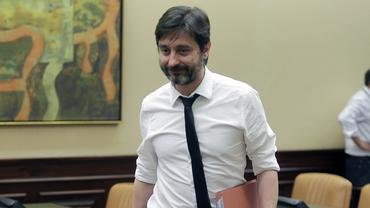 Rafael Mayoral, diputado en el Congreso por Podemos, durante la comisión de investigación del exdirector de la policía (Foto: Francisco Toledo)