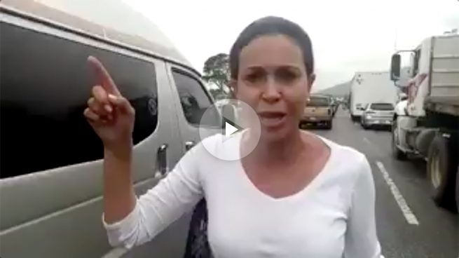 El servicio secreto de Maduro ataca el vehículo de la opositora María Corina Machado tras retenerla