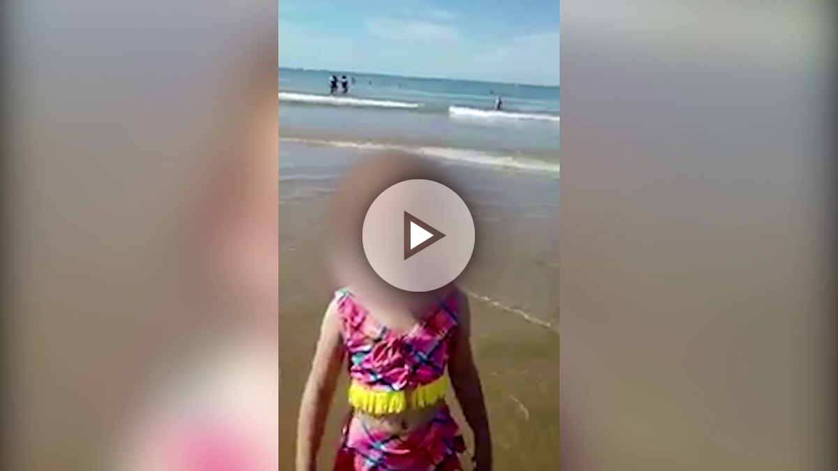 La niña que se confiesa «de Podemos» en un vídeo compartido por Pablo Iglesias en Twitter.