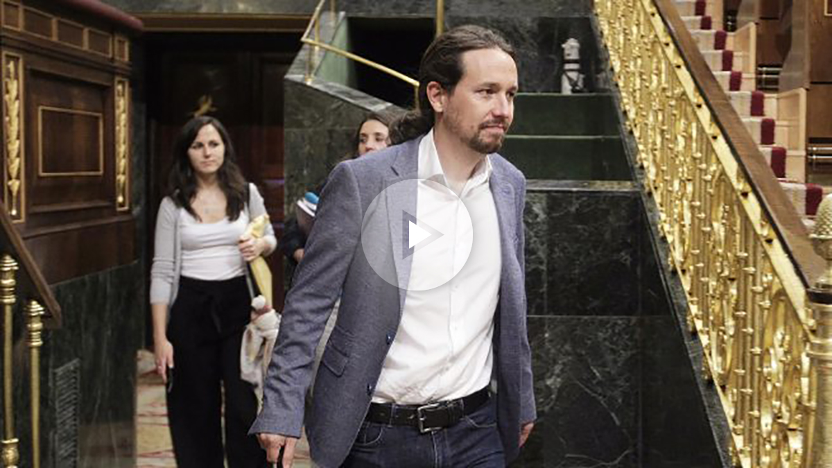 Pablo Iglesias entrando a la moción de censura de Podemos.