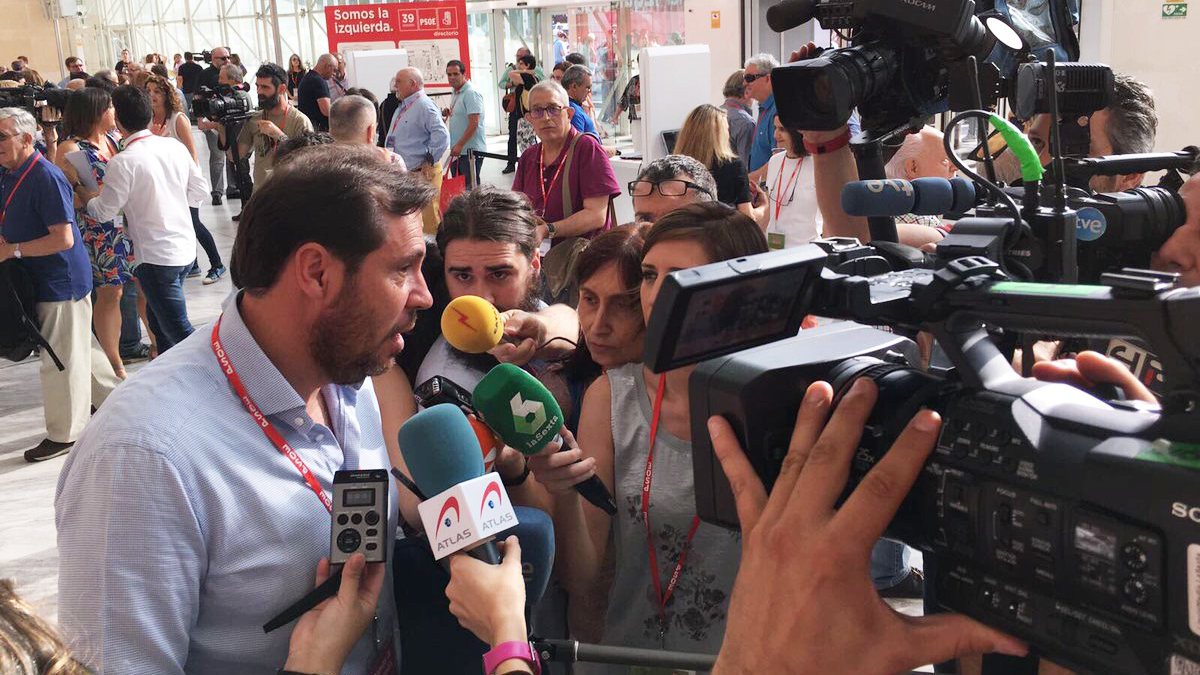 Óscar Puente. (Foto: PSOE)