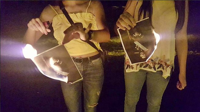 Anna Gabriel presume del éxito de la campaña para quemar fotos del Rey en las hogueras de San Juan