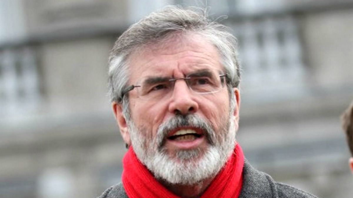 Gerry Adams, ex presidente del Sinn Féin, brazo político del extinto grupo terrorista IRA.