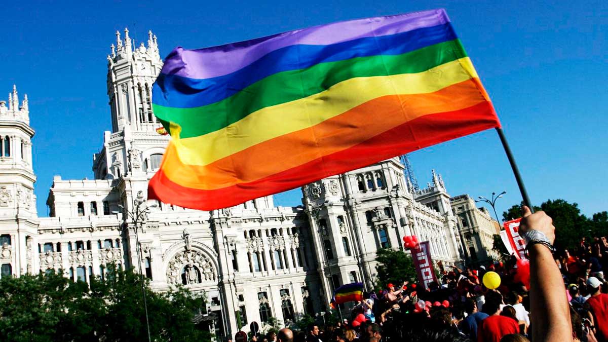 Orgullo Gay Madrid 2018 Horarios Y Recorrido De La Manifestación Del 7 De Julio