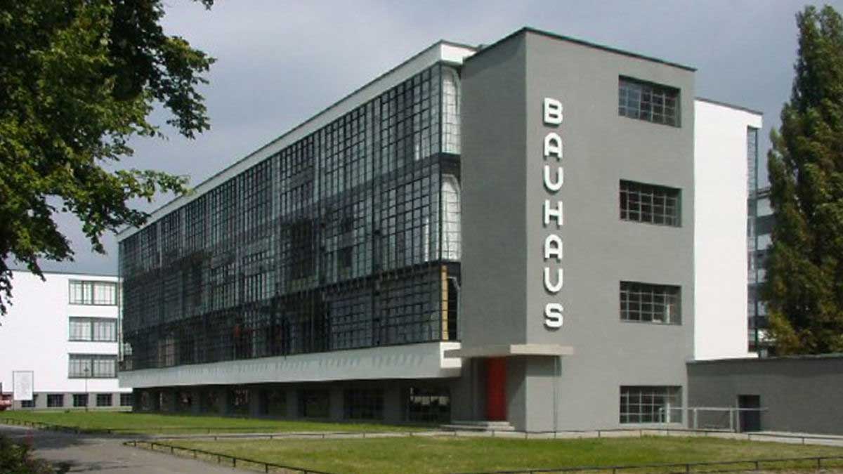 La escuela Bauhaus se puede visitar en Dessau, Alemania