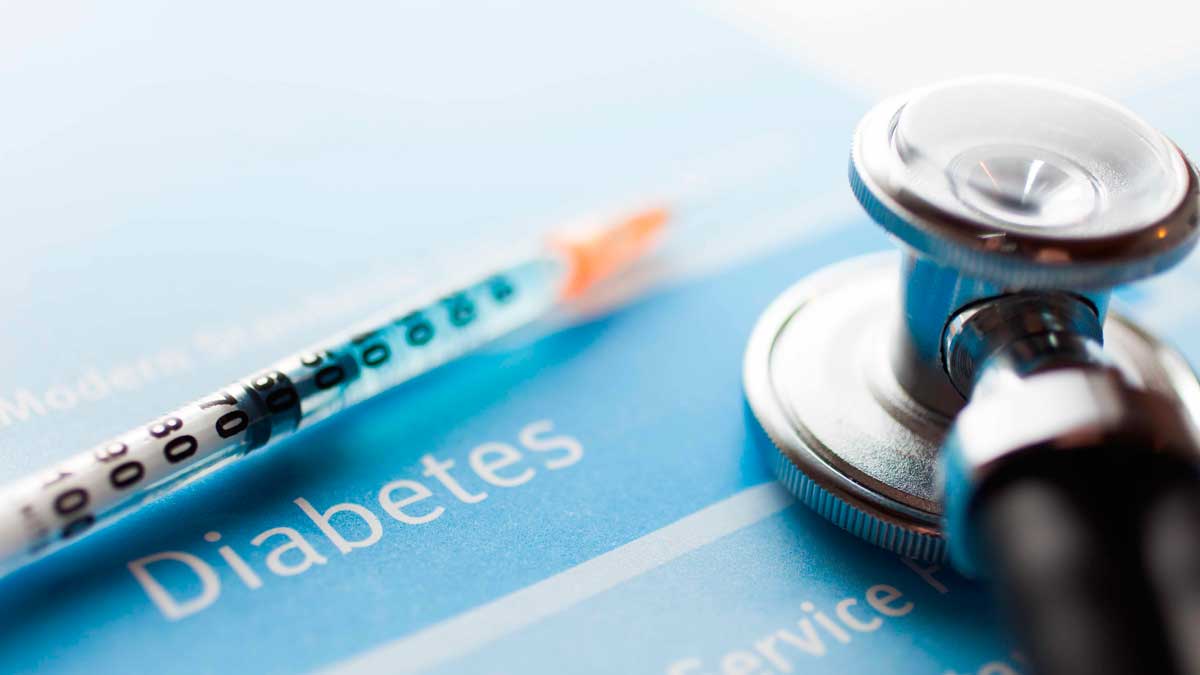 Los enfermos de diabetes tiene que pincharse insulina.
