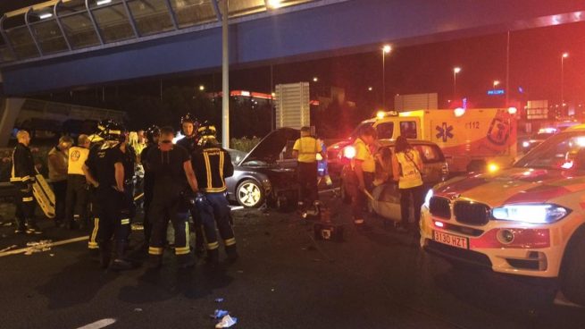 Seis heridos, dos de ellos muy graves, en un accidente de tráfico en la A-1 en Madrid