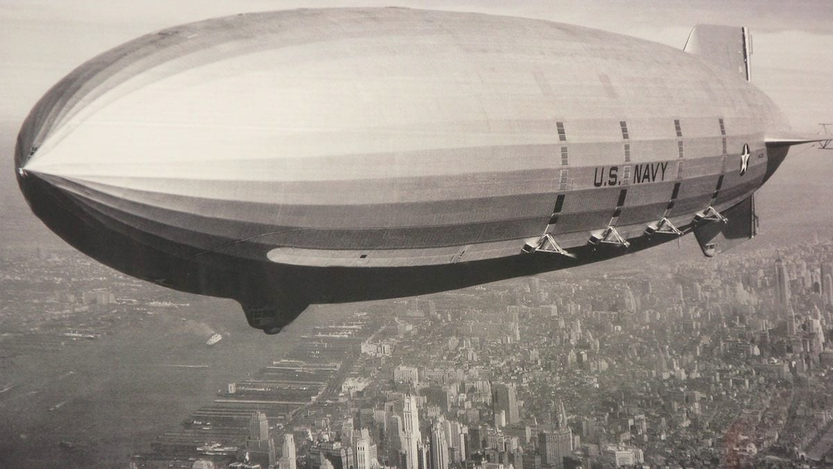 El Zeppelin surcó los aires por primera vez un 20 de Julio del año 1900