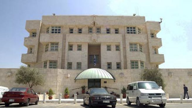 Al menos un muerto en un ataque a la embajada de Israel en Jordania