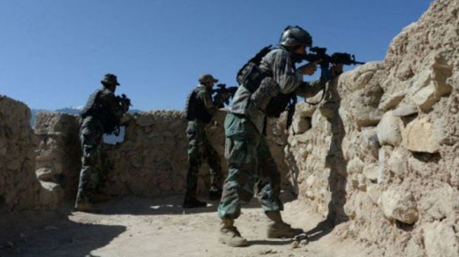 El jefe del Pentágono critica los millones gastados por EEUU en uniformes para los militares afganos