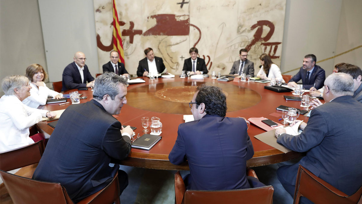 Reunión del Govern antes de ser destituido (Foto: Efe).