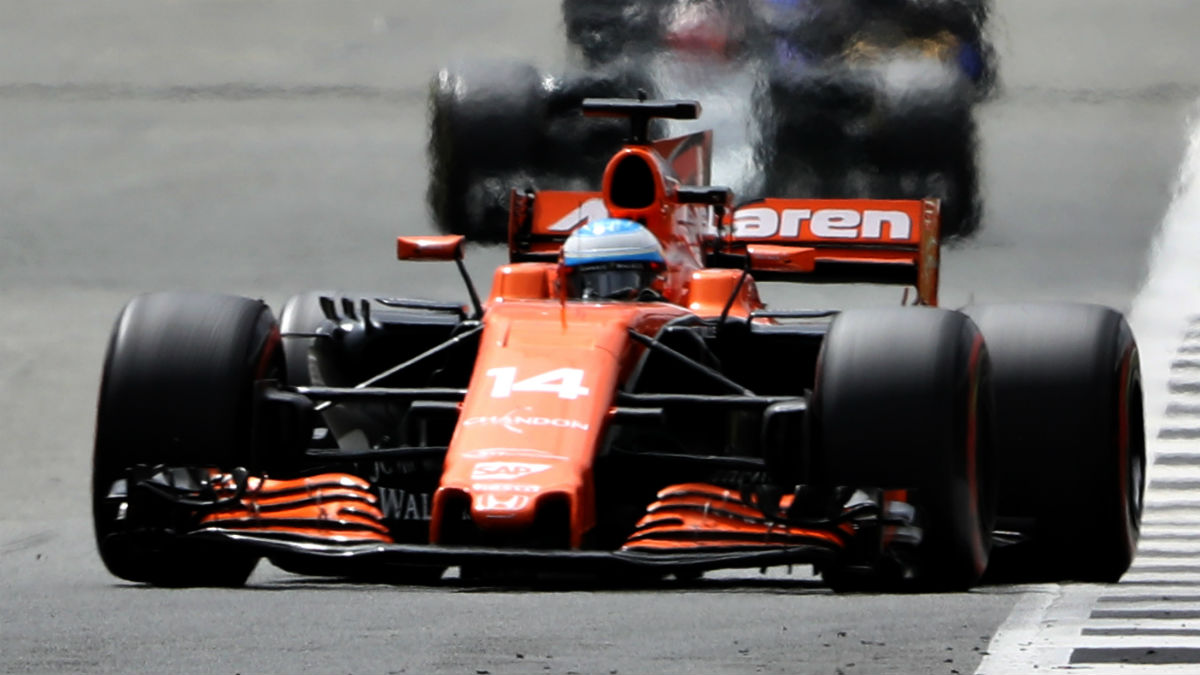 Desde Honda aseguran que McLaren está obligada a usar sus motores el año que viene, descartando la posibilidad de que el contrato que une a ambos se rompa. (Getty)