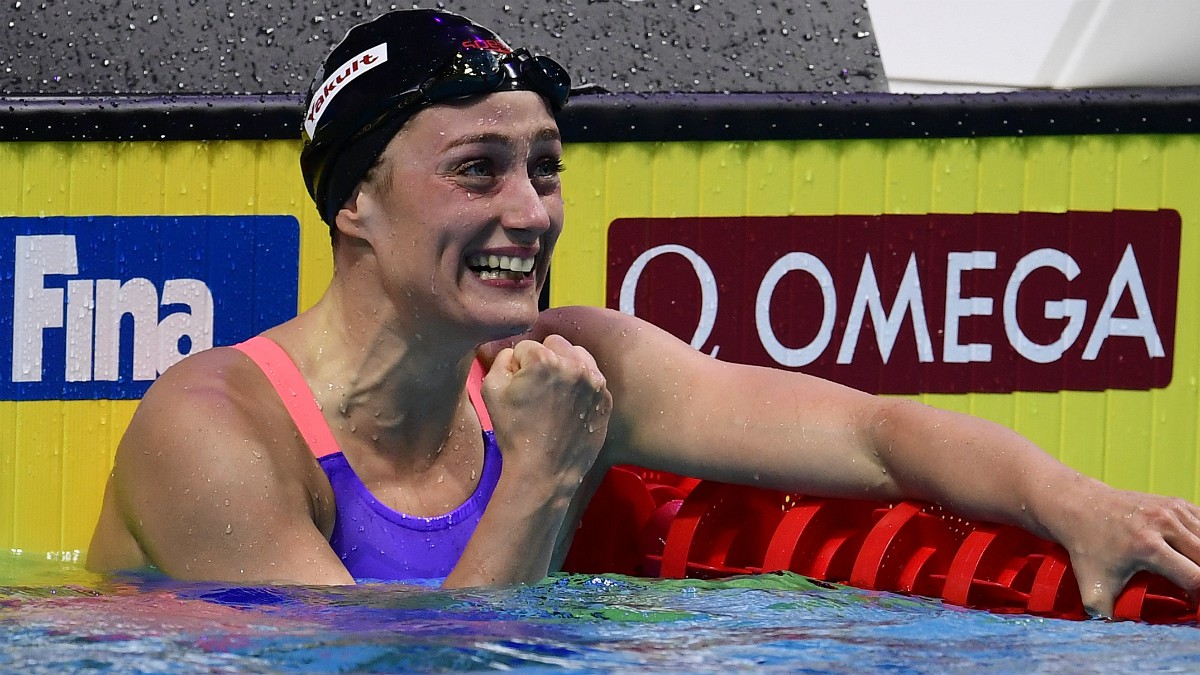 Mireia Belmonte, instantes después de proclamarse campeona del mundo. (AFP)