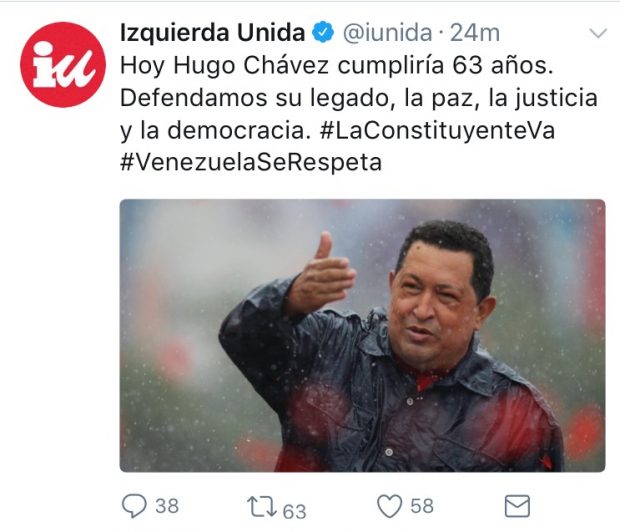 IU con los dictadores venezolanos: felicita el cumpleaños a Chávez mientras mueren opositores en Venezuela