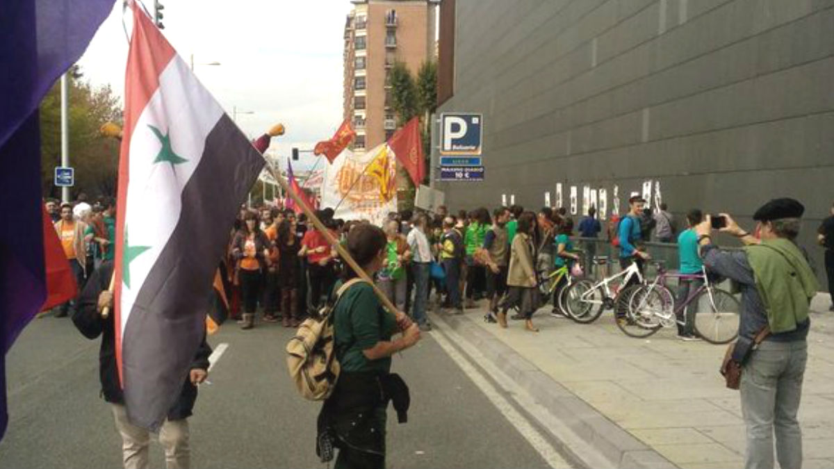Imagen del «Tiro al fatxa» celebrado en Echarri Aranaz (Navarra) en 2015 (Foto: Twitter)