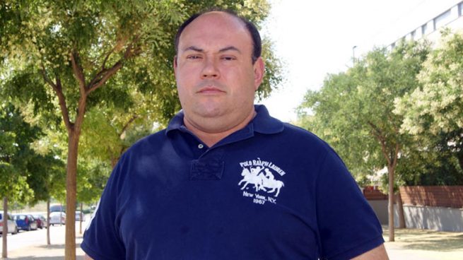 Detenido el concejal de Figueres acusado de grabar a una mujer en el baño del AVE