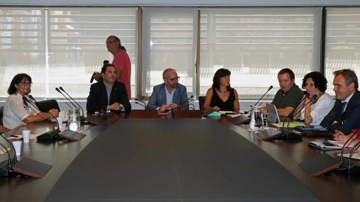 Reunión entre comité de empresa y directivos de Eulen con AENA en Barcelona