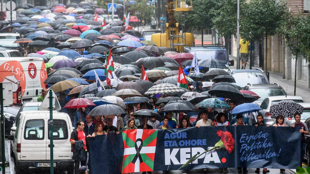 Manifestación proetarra en Galdácano (Foto: EFE)