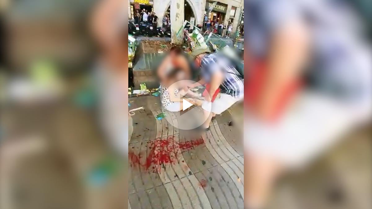 Imágenes inmediatamente posteriores al atentado de Barcelona.