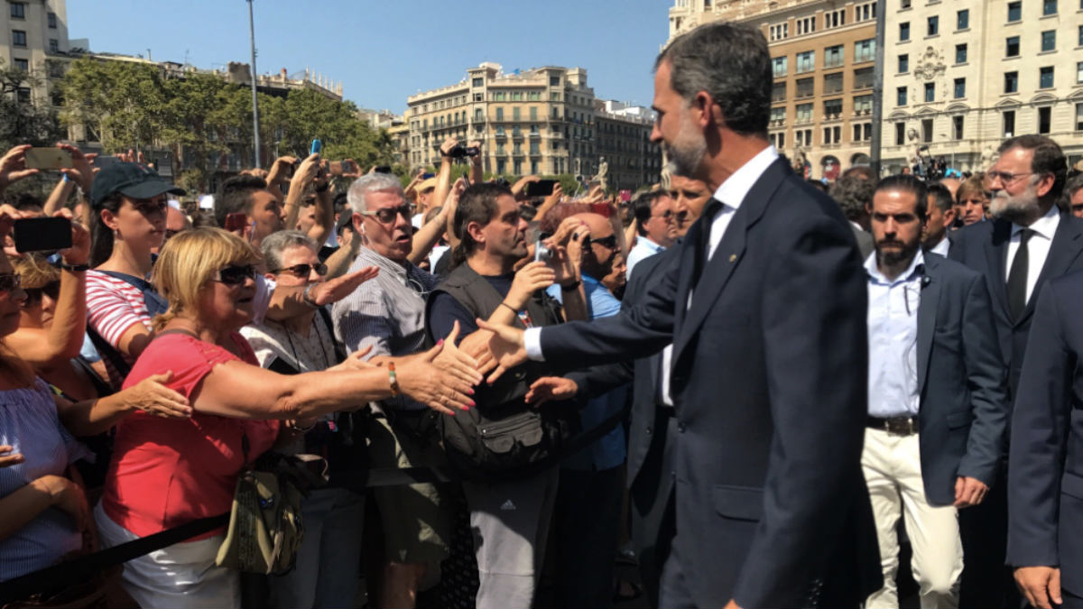 Felipe VI en los actos por los atentados de Barcelona.