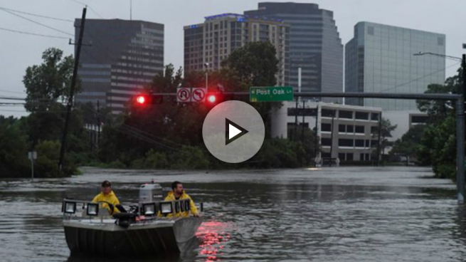 La ciudad de Houston, la cuarta más grande de Estados Unidos, se encuentra totalmente inundada. Foto: AFP