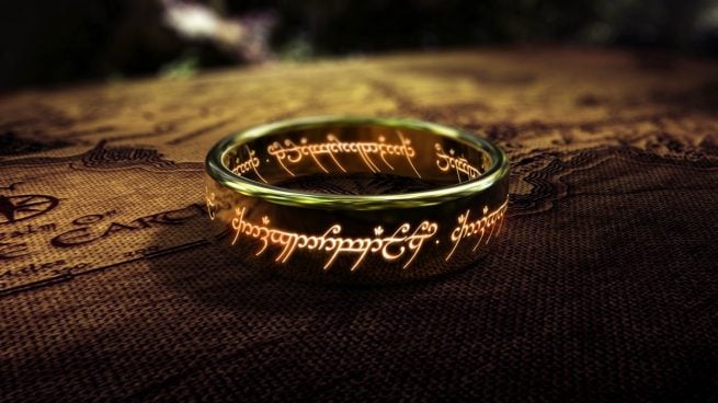 El anillo único de Sauron, eje central de la trama de El Señor de los Anillos, la trilogía novelesca de J.R.R. Tolkien.