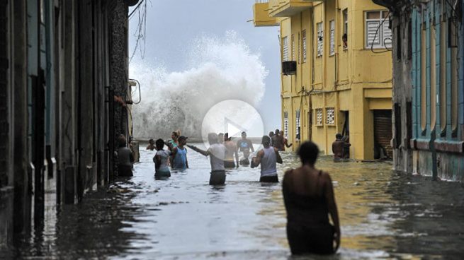 El huracán ‘Irma’ dejó al menos 10 muertos a su paso por Cuba, según la dictadura de Castro