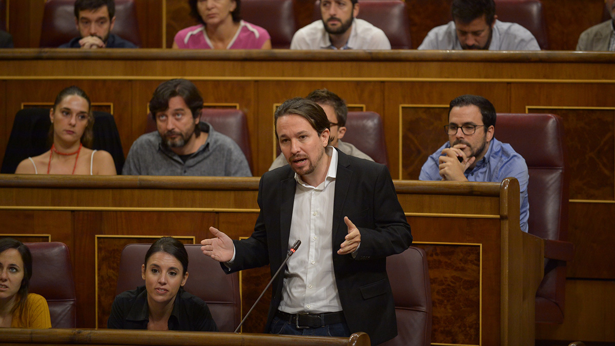 El líder de Podemos, Pablo Iglesias, interviniendo en el Congreso de los Diputados. (Foto: Francisco Toledo)