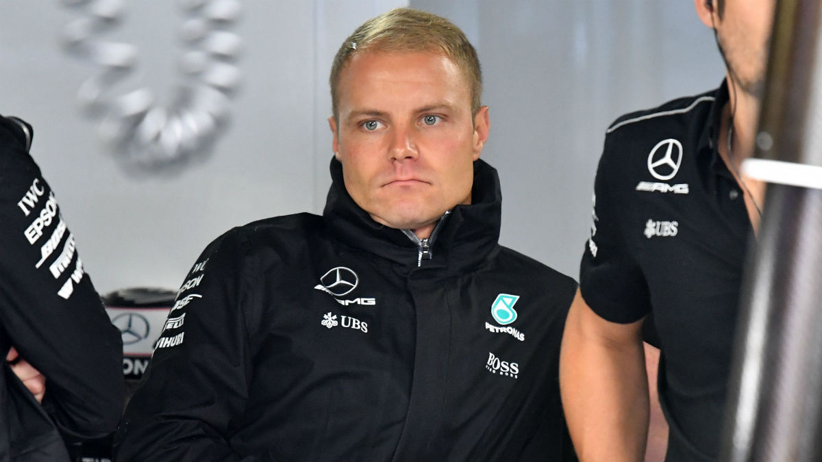 Mercedes ha anunciado la renovación de Valtteri Bottas, que continuará como mínimo un año más siendo el escudero de Lewis Hamilton. (Getty)