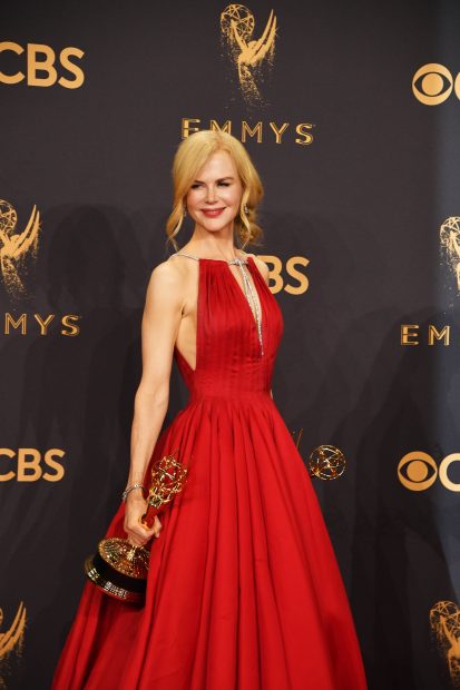 Nicole Kidman con su Emmy por 'Big Little Lies'